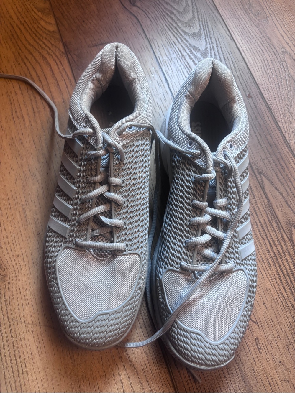 K-Swiss Men's Grey Training Sneaker - Picture 4 of 6